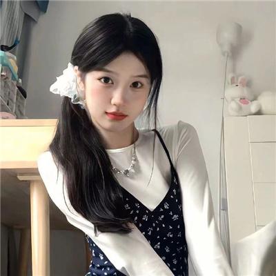 唱歌的六个女人